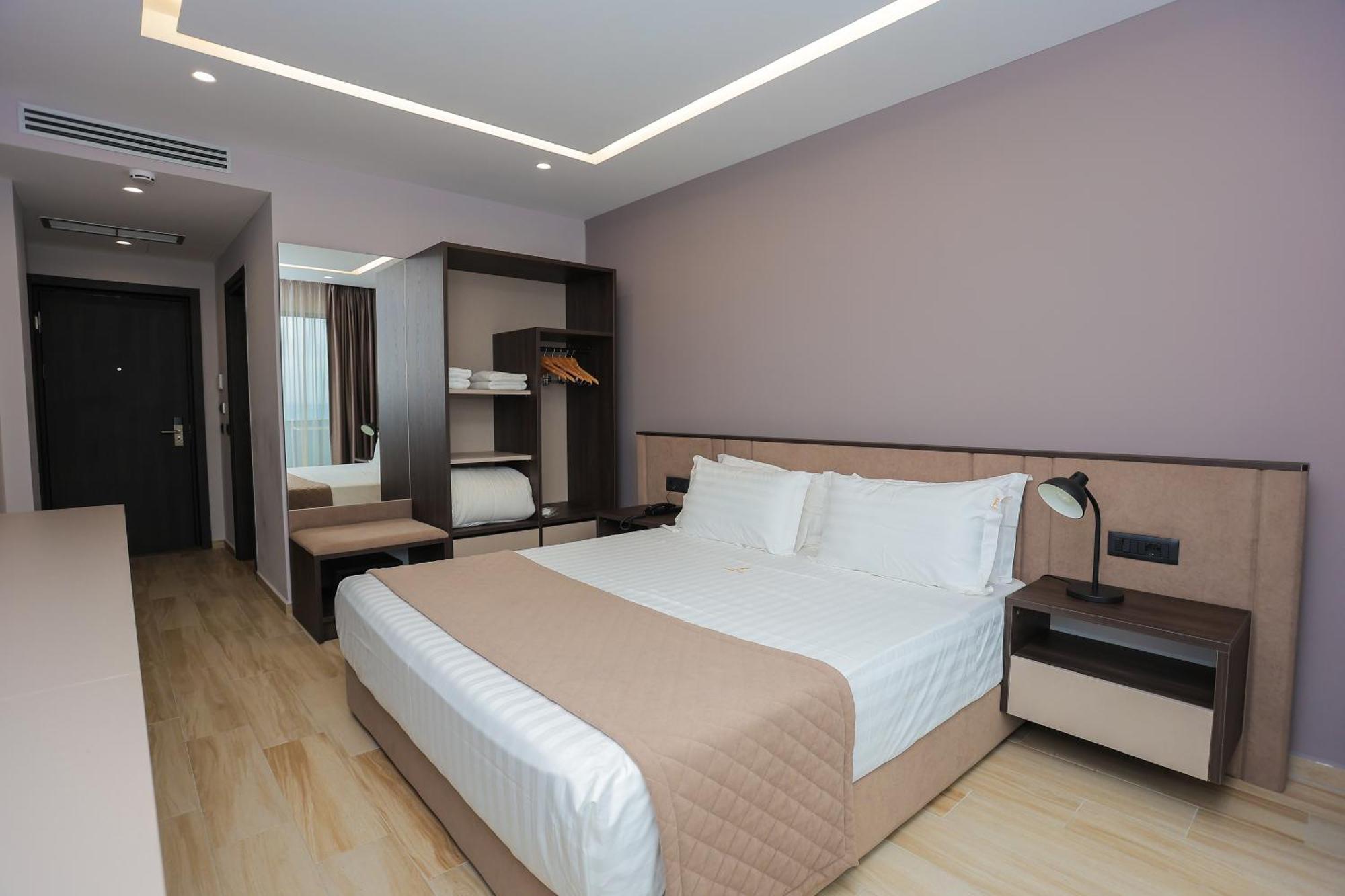 Joelle Premium Hotel Саранда Экстерьер фото