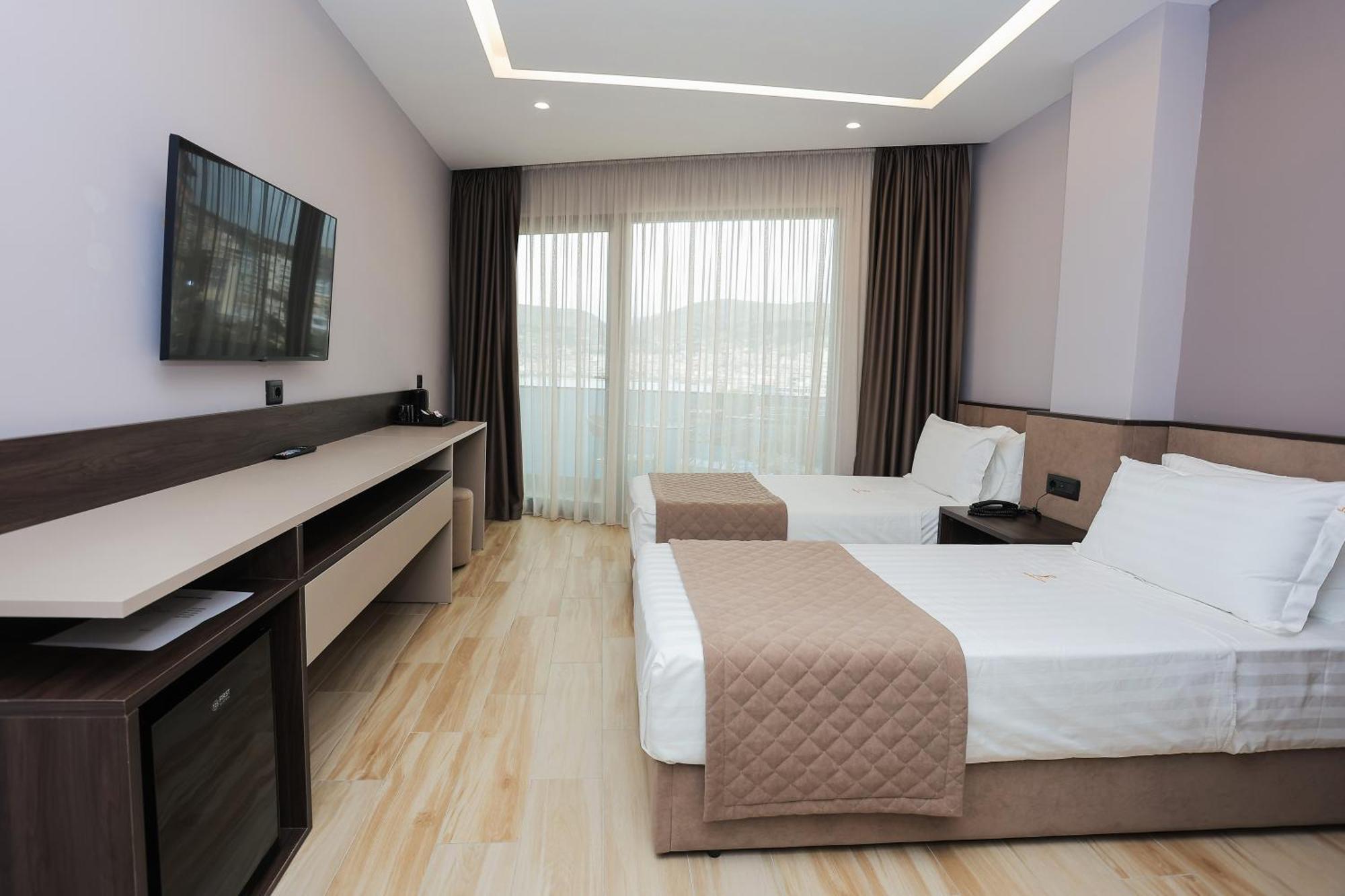Joelle Premium Hotel Саранда Экстерьер фото