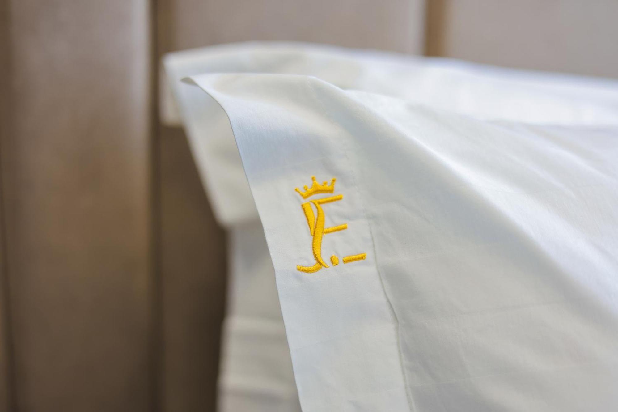 Joelle Premium Hotel Саранда Экстерьер фото